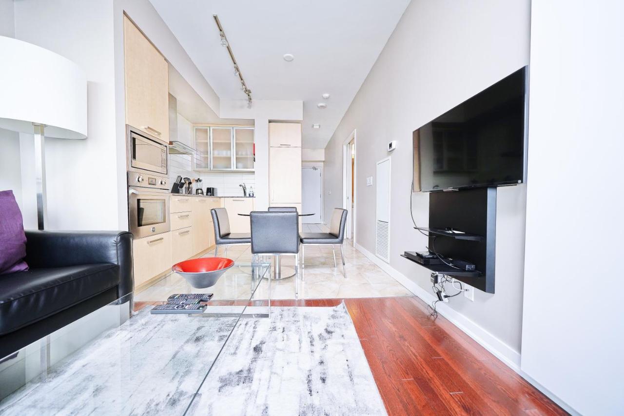 The York Boutique Suites Toronto Kültér fotó
