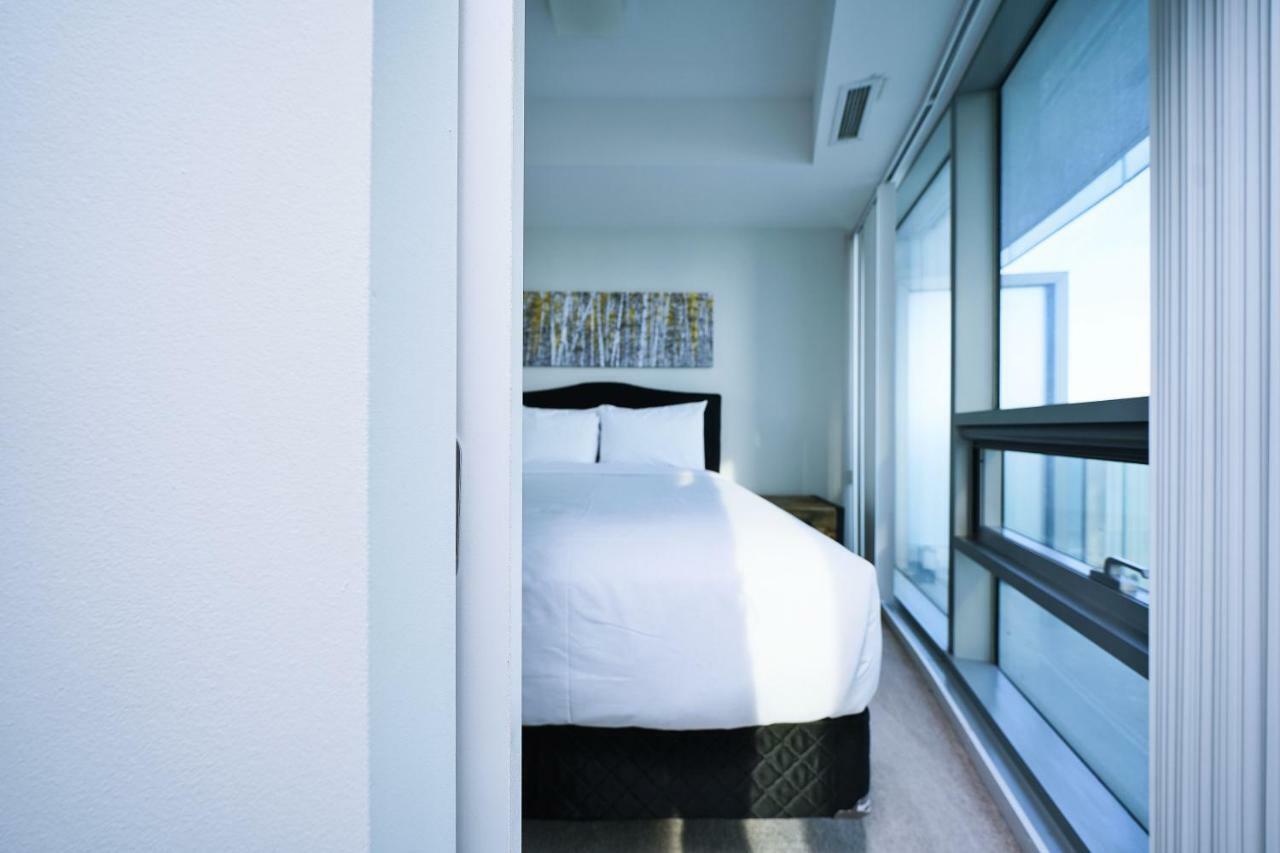 The York Boutique Suites Toronto Kültér fotó