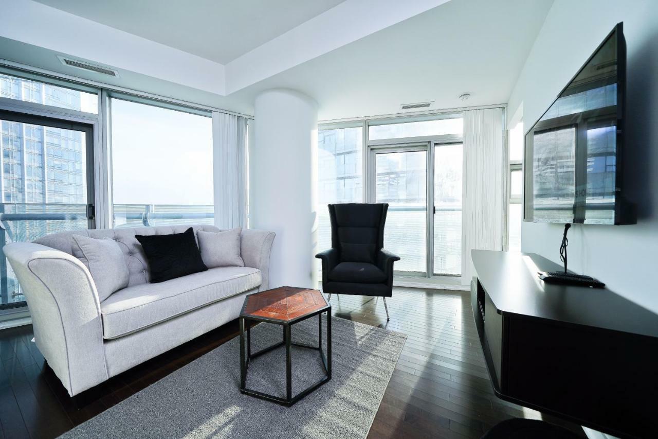 The York Boutique Suites Toronto Kültér fotó