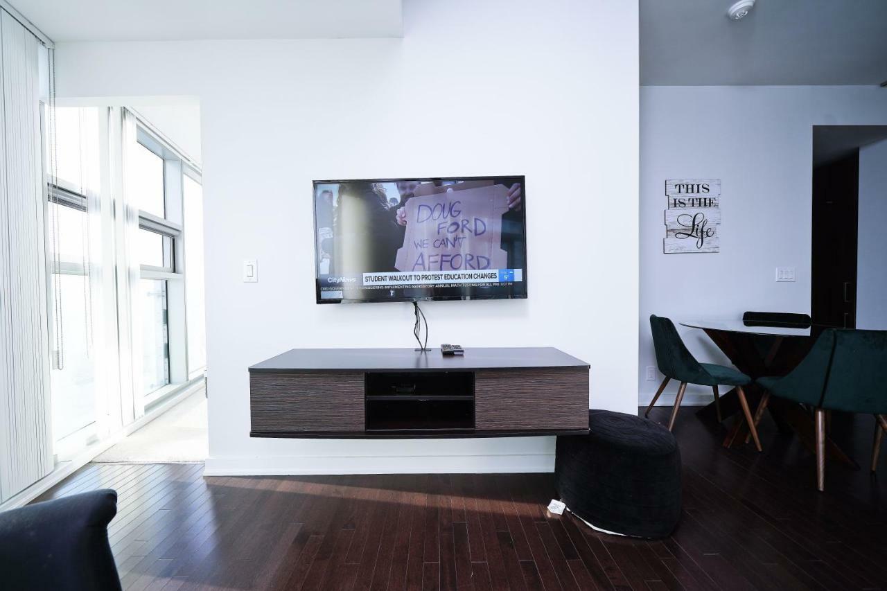 The York Boutique Suites Toronto Kültér fotó