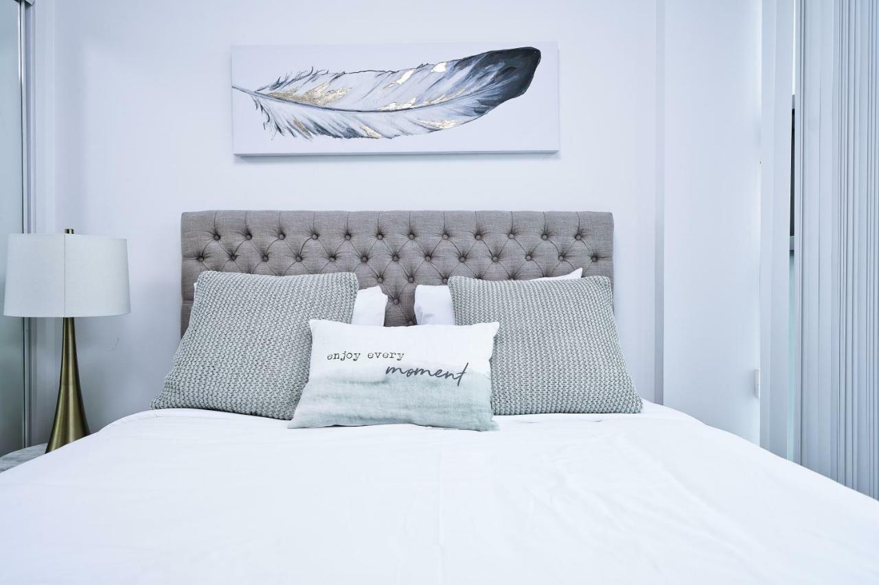 The York Boutique Suites Toronto Kültér fotó
