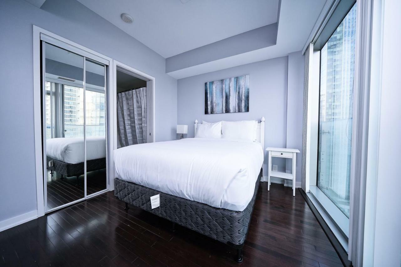 The York Boutique Suites Toronto Kültér fotó