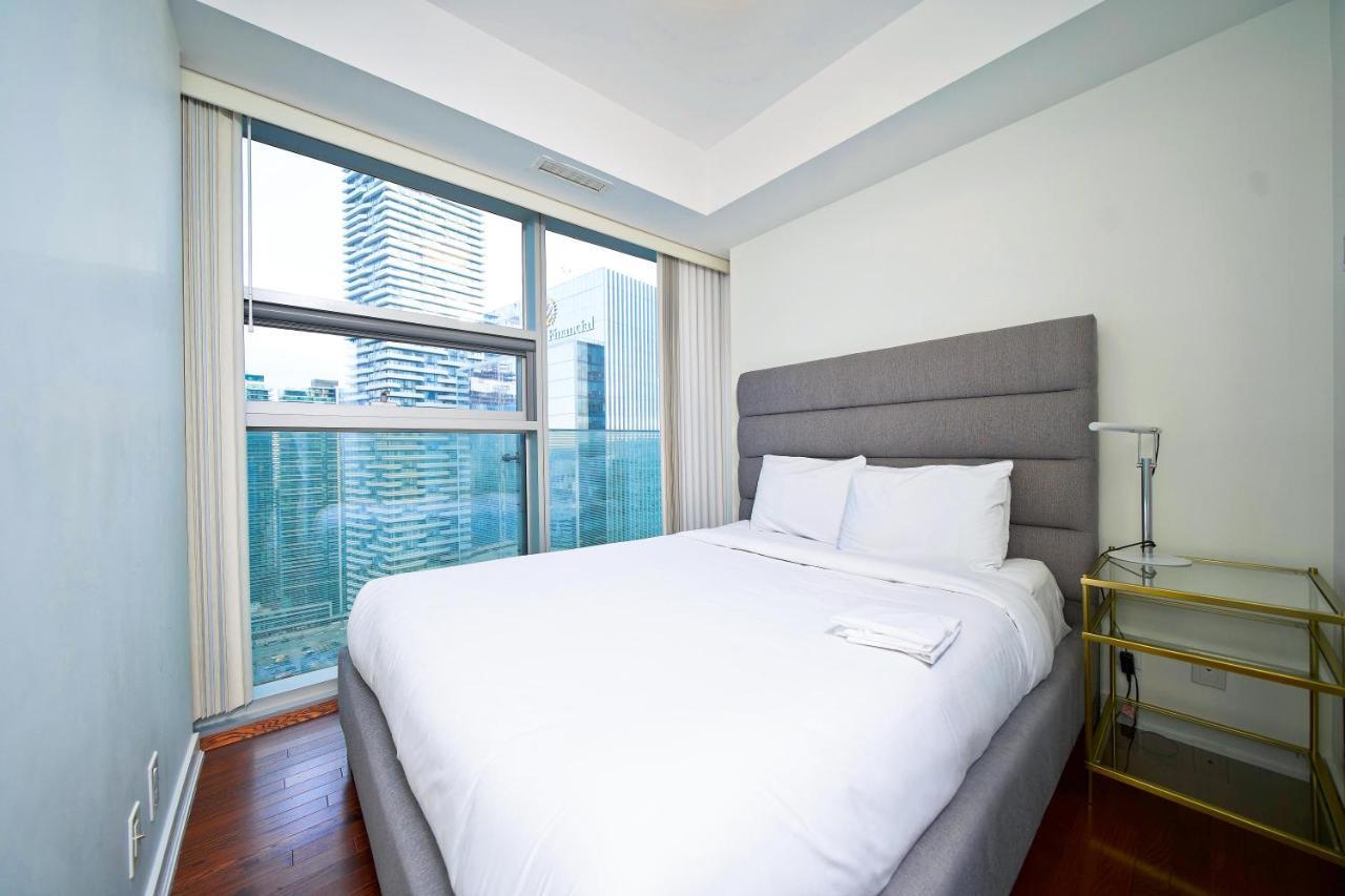 The York Boutique Suites Toronto Kültér fotó