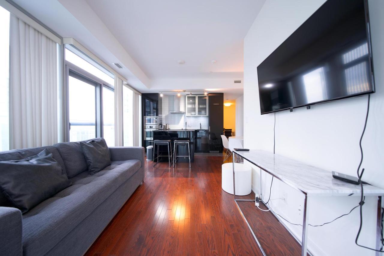 The York Boutique Suites Toronto Kültér fotó